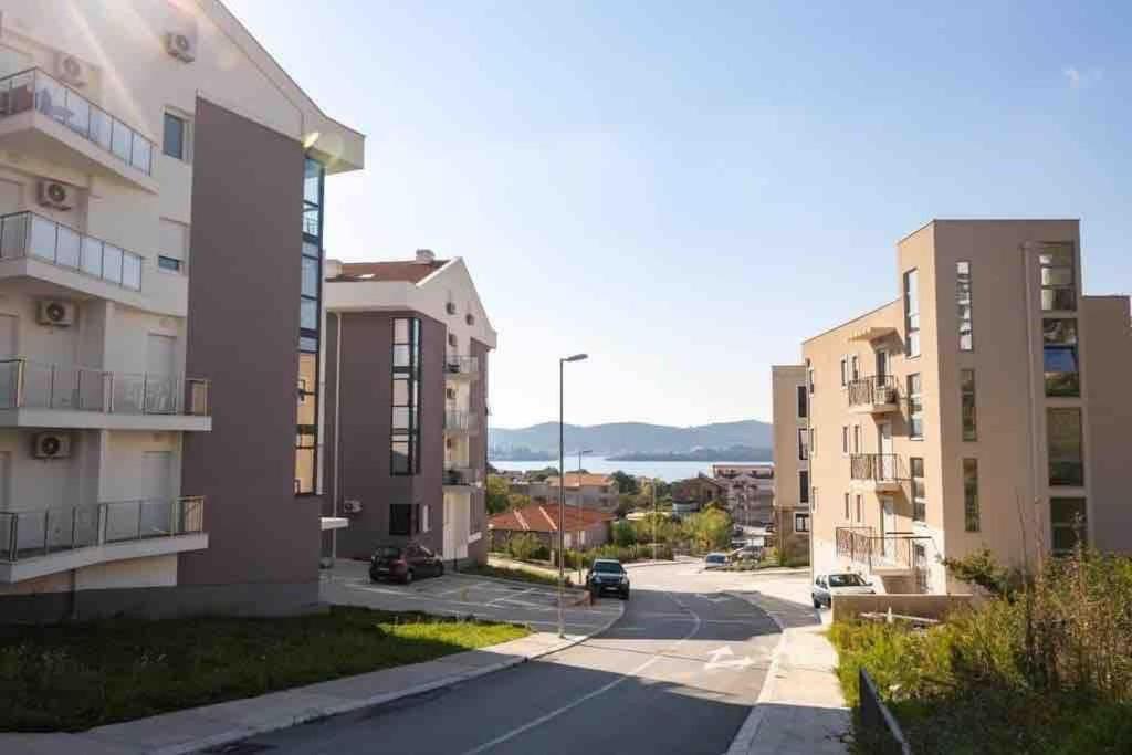 Apartman A&M Tivat Eksteriør bilde