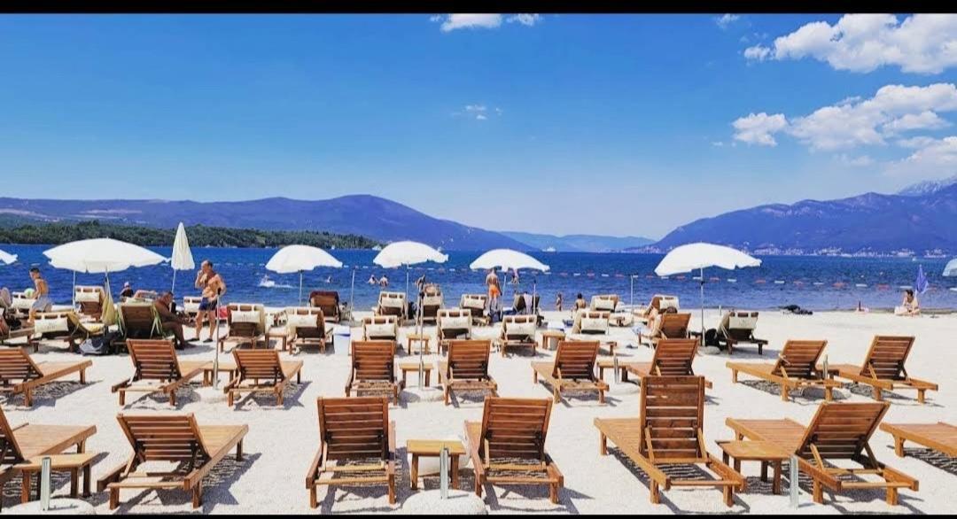 Apartman A&M Tivat Eksteriør bilde